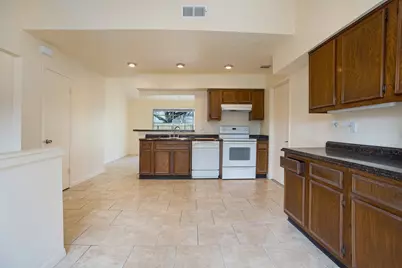 5904 Misty Meadow Street, League City, TX 77573 - Photo 6