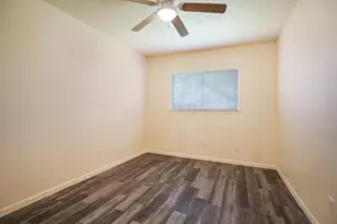 5904 Misty Meadow St, League City, TX 77573 - Photo 12