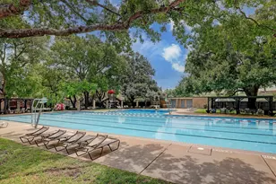 10118 Inwood Dr, Houston, TX 77042 - Photo 6