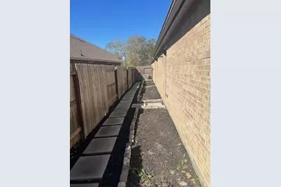 18984 Caney Forest Drive, New Caney, TX 77357 - Photo 8