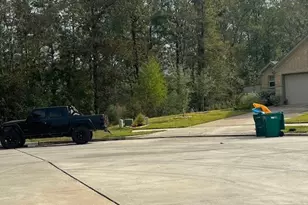 18984 Caney Frst Dr, New Caney, TX 77357 - Photo 2