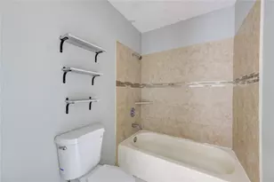 11707 Triola Ln, Houston, TX 77072 - Photo 8