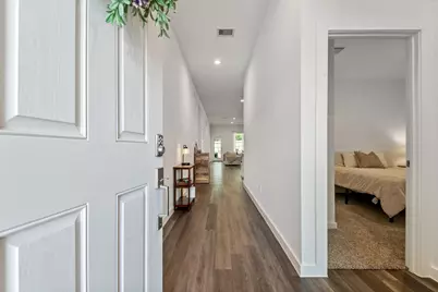560 Newcomb Hollow Drive, Conroe, TX 77304 - Photo 2