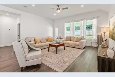 560 Newcomb Hollow Drive, Conroe, TX 77304 - Photo 16