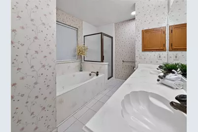 9618 Meadowchase Court, Houston, TX 77065 - Photo 18