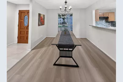 9618 Meadowchase Court, Houston, TX 77065 - Photo 8