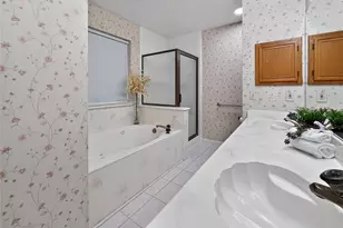 9618 Meadowchase Ct, Houston, TX 77065 - Photo 18