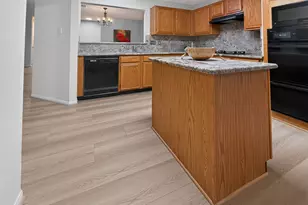 9618 Meadowchase Ct, Houston, TX 77065 - Photo 12