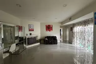 9809 Richmond Ave Unit J-12, Houston, TX 77042 - Photo 2