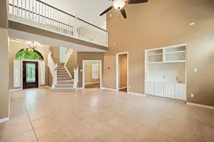10 Dove Trace Cir, The Woodlands, TX 77382 - Photo 8