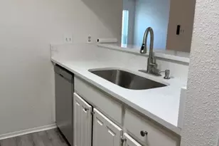 3200 S Gessner Rd, Houston, TX 77063 - Photo 12