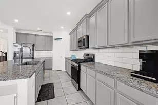 4307 Annandale Ln, Rosharon, TX 77583 - Photo 4