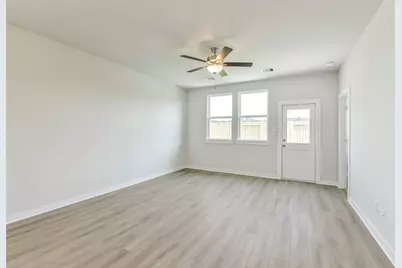 25984 Liberation Road, Cleveland, TX 77328 - Photo 10