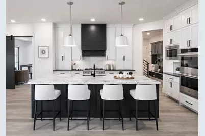 22420 Meadowhurst Circle W, Tomball, TX 77377 - Photo 2