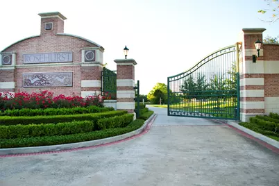 22420 Meadowhurst Circle W, Tomball, TX 77377 - Photo 8