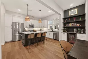 1113 W 15th 1/2 St, Houston, TX 77008 - Photo 12