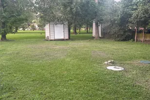 170 Wendy St, Trinity, TX 75862 - Photo 6