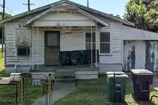 1301 Boulder St, Houston, TX 77012 - Photo 1