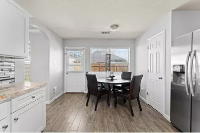 4511 Hunter Green Court, Fresno, TX 77545 - Photo 16