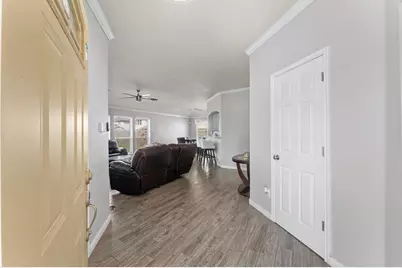 4511 Hunter Green Court, Fresno, TX 77545 - Photo 4