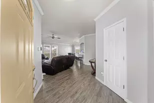 4511 Hunter Green Ct, Fresno, TX 77545 - Photo 4