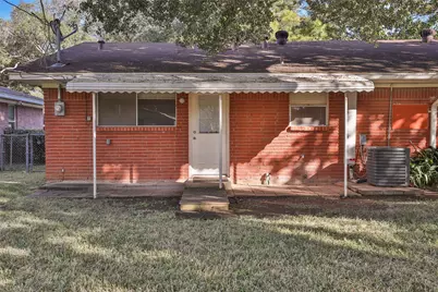 614 Kyle Street, Sugar Land, TX 77478 - Photo 22