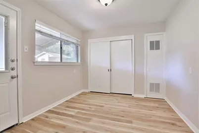 614 Kyle Street, Sugar Land, TX 77478 - Photo 12