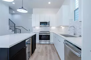 5402 Margarita St, Houston, TX 77020 - Photo 2