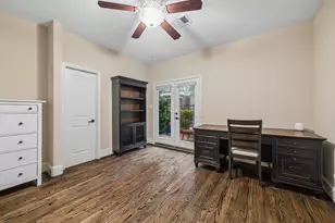 1107 W 24th St, Houston, TX 77008 - Photo 18