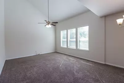 6630 Blimp Base Boulevard, Hitchcock, TX 77563 - Photo 4