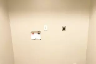 904 Ellena Rd, Houston, TX 77076 - Photo 8