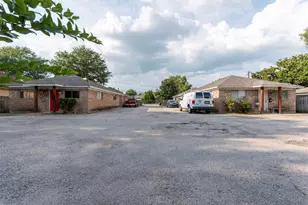 904 Ellena Rd, Houston, TX 77076 - Photo 18