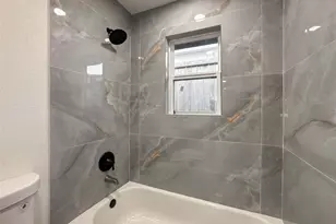 206 E 33rd St, Houston, TX 77018 - Photo 20