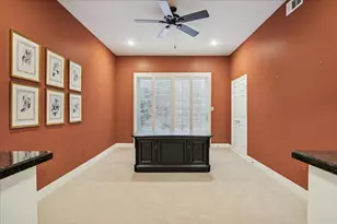 154 Glynn Way Dr, Houston, TX 77056 - Photo 12