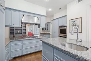 154 Glynn Way Dr, Houston, TX 77056 - Photo 4