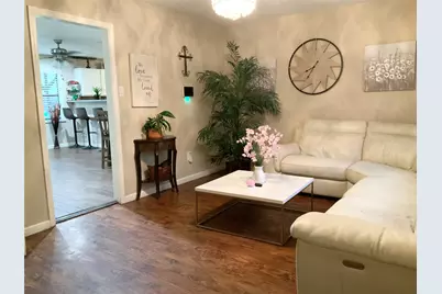 1205 E Fayle Street, Baytown, TX 77520 - Photo 6