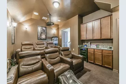 2210 Pearl Bay Court, Pearland, TX 77584 - Photo 2