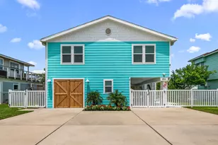 3811 Brewster Key Dr, Galveston, TX 77554 - Photo 2