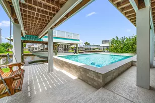 3811 Brewster Key Dr, Galveston, TX 77554 - Photo 28