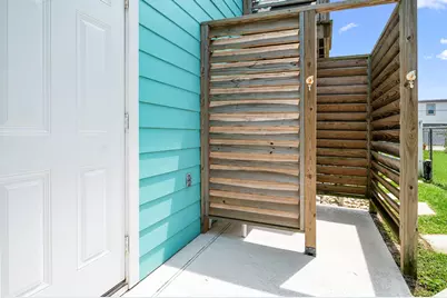 3811 Brewster Key Drive, Galveston, TX 77554 - Photo 34