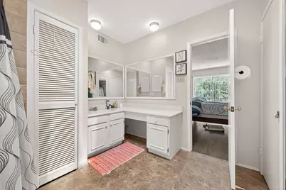 2234 S Piney Point Road #206, Houston, TX 77063 - Photo 28