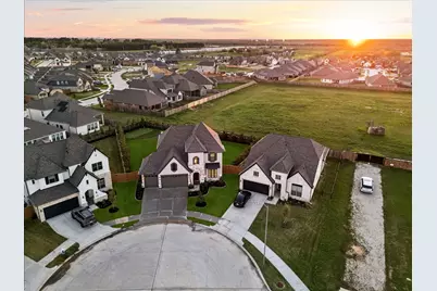 2921 Apple Rose Lane, Katy, TX 77493 - Photo 2
