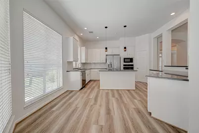 38 Tethered Vine Place, The Woodlands, TX 77382 - Photo 12