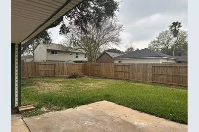 402 Oak Harbor Drive, Houston, TX 77062 - Photo 26