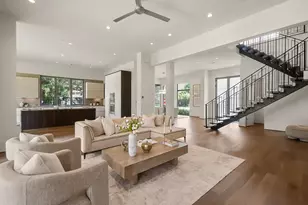 6273 Piping Rock Ln, Houston, TX 77057 - Photo 4