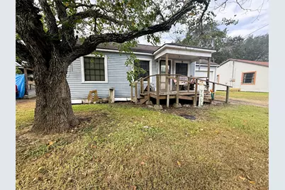 608 Hackberry Bend, Ganado, TX 77979 - Photo 18