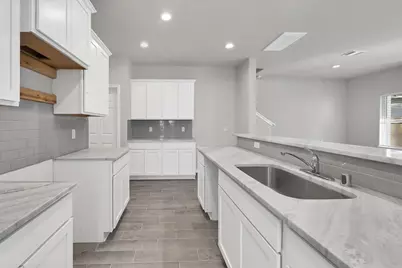 770 Marion Place Drive, Dayton, TX 77535 - Photo 8