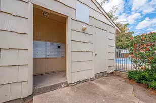 8201 Richmond Ave, Houston, TX 77063 - Photo 8