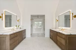 1126 E 7th 1/2 St, Houston, TX 77009 - Photo 20