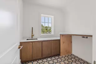 1126 E 7th 1/2 St, Houston, TX 77009 - Photo 24